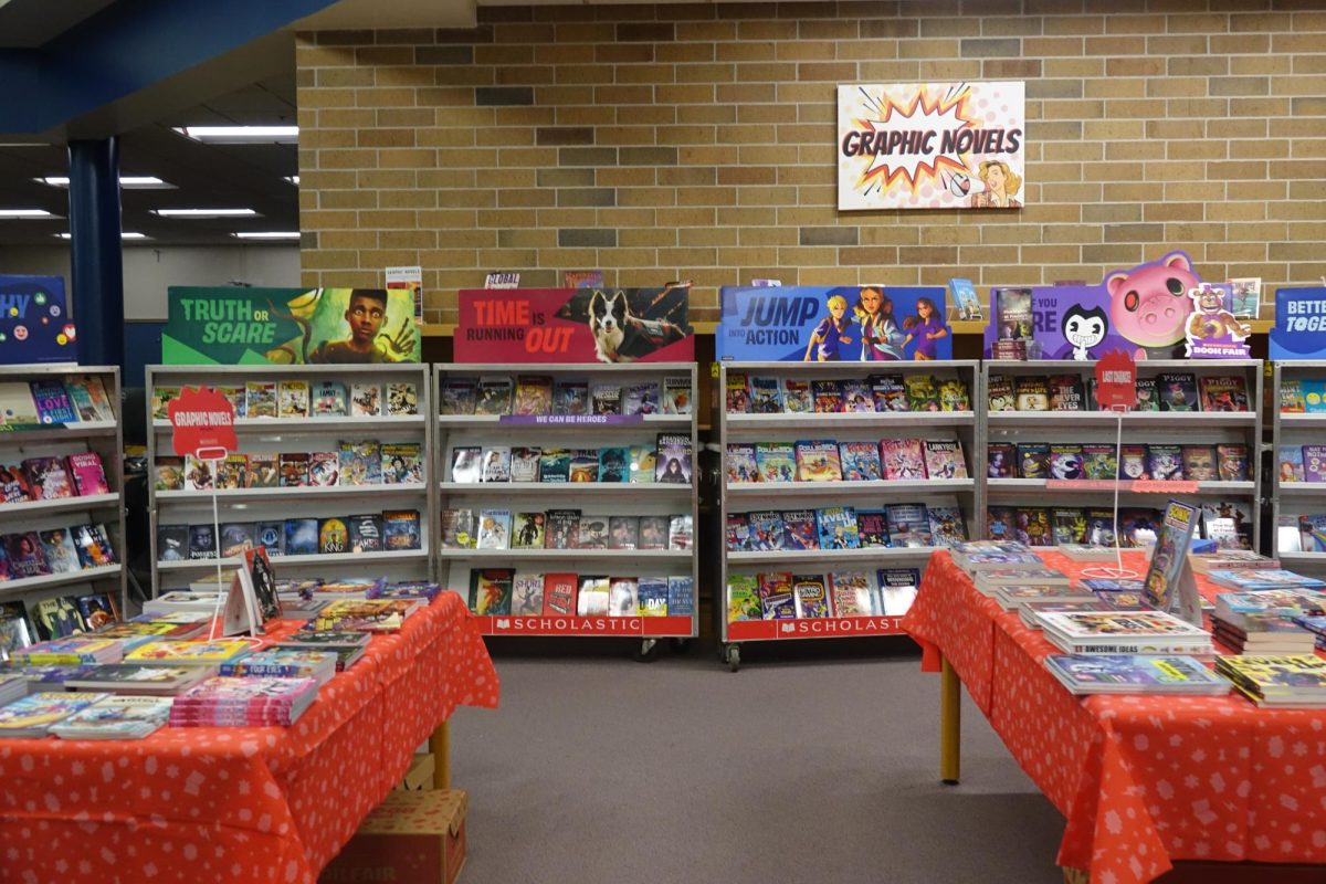 On October 10th, The Scholastic Book Fair opened in the 
WRMS library and was ready for kids to come and buy books.
